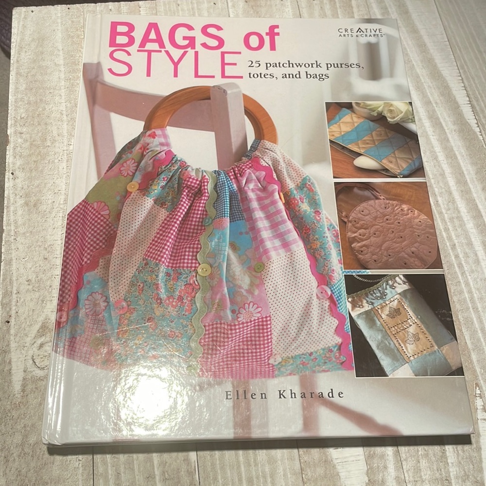 Bags Of Style Book - Picture 2 of 9